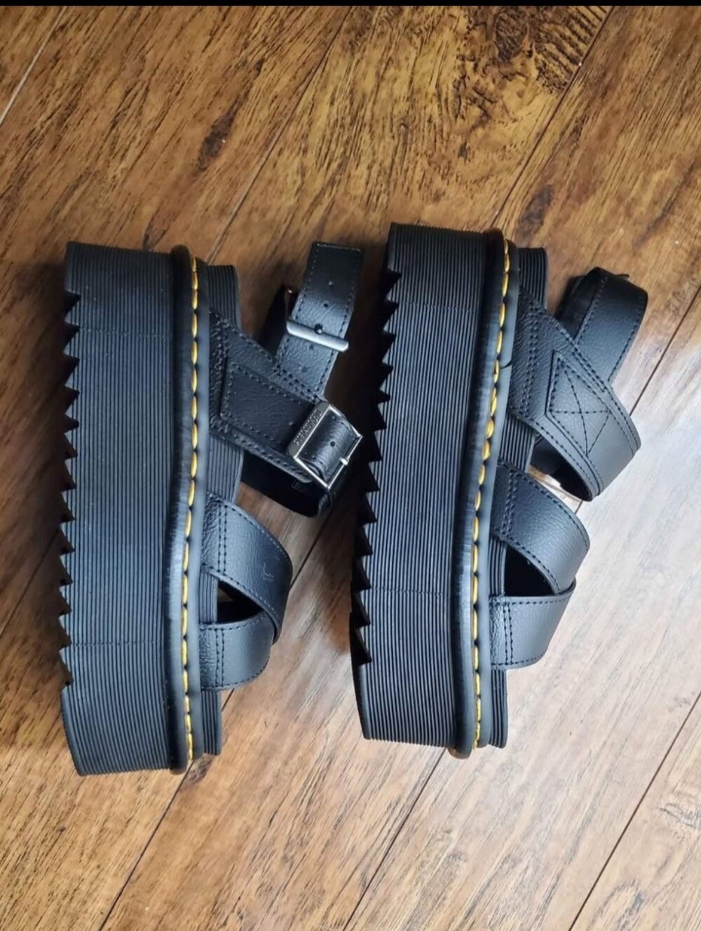 Dr. Martens black leather platform sandals women size 5